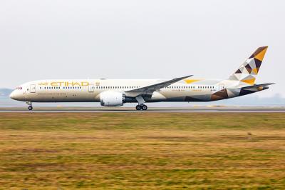 机械设备借用中国上海船运准时送达新加坡