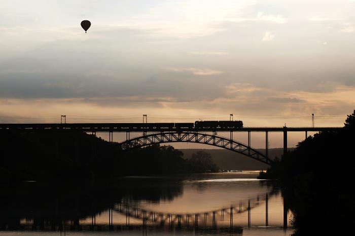 启东程荣物流有限公司