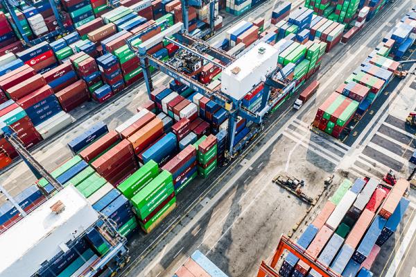 鸡东县凤杰物流有限公司