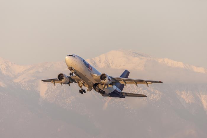 上海赤诚物流有限公司 上海赤诚物流有限公司