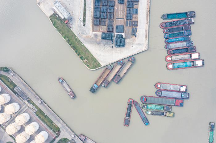 深圳市鑫沣国际物流有限公司