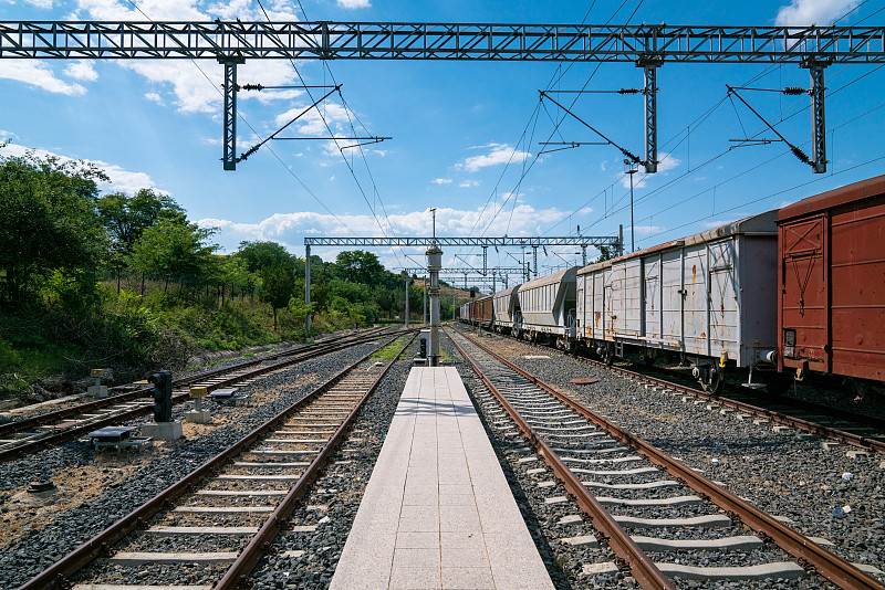 深圳市方旭物流有限公司