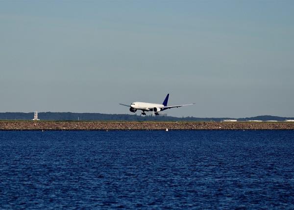 绥芬河市行铁物流有限公司