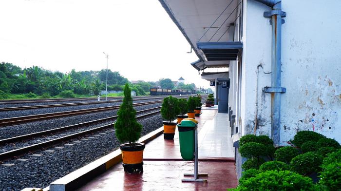 钦州运柜宝物流有限公司