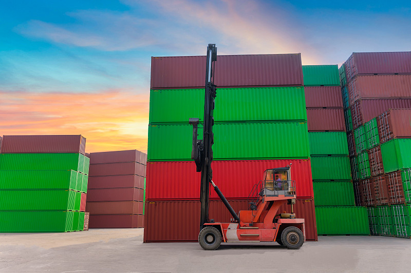 施秉县欣通物流