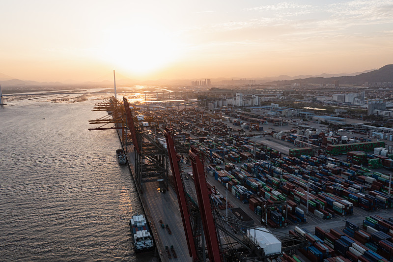 深圳市深陆通供应链物流有限公司 深圳市深陆通供应链物流有限公司