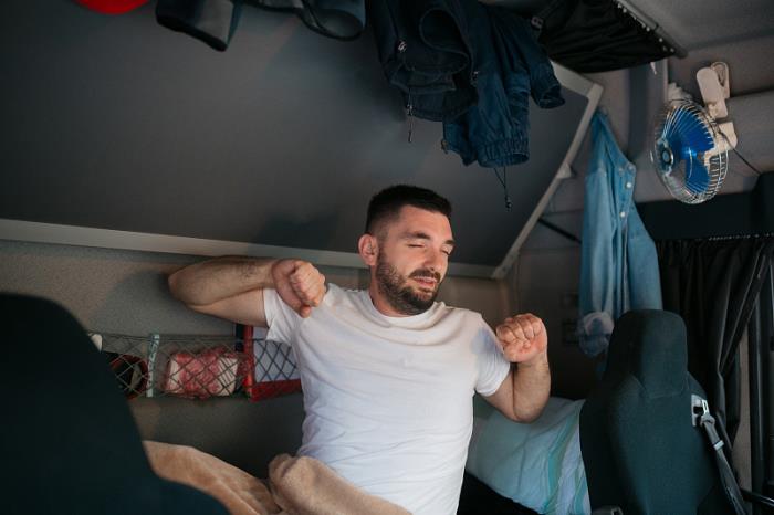 哈尔滨伟诚物流有限公司 哈尔滨伟诚物流有限公司