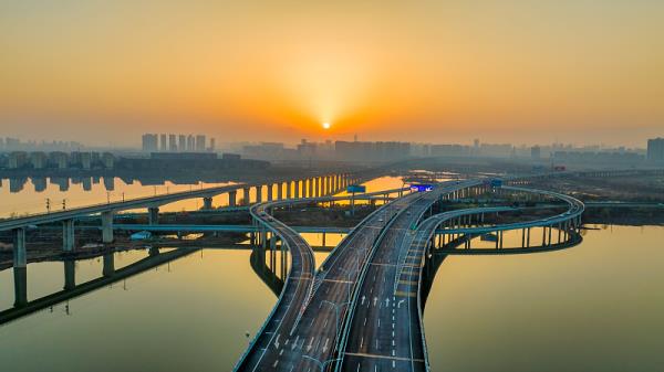 绥化市盛龙鑫物流有限公司