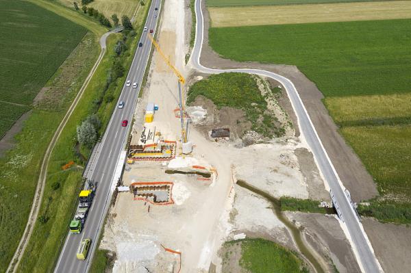 庆阳佰仕泰物流有限公司