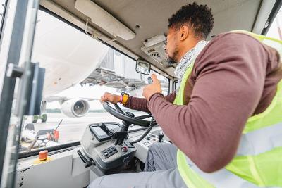 柳州市元驰物流有限公司