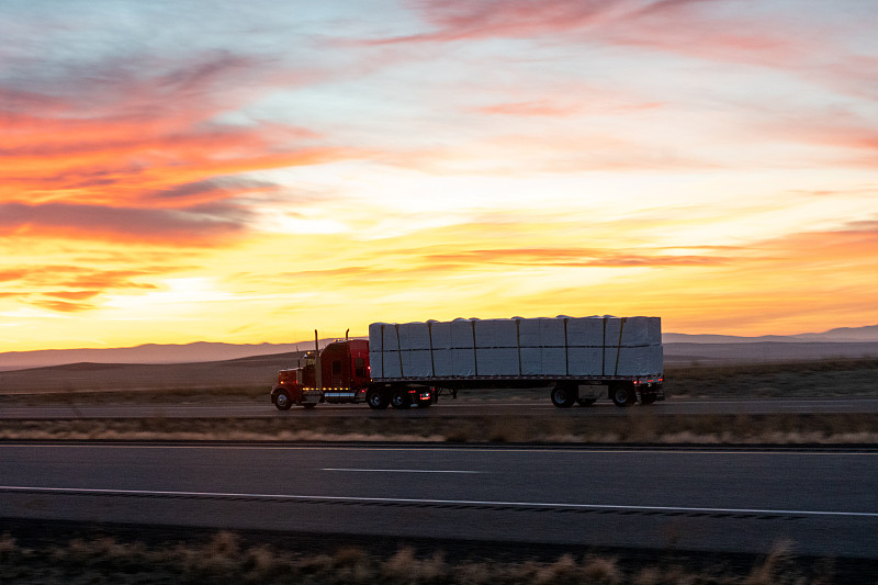 湖北到新加坡物流价格表