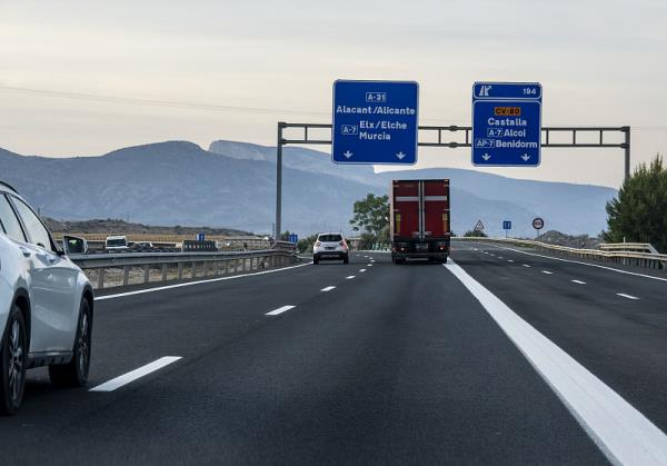 中国海运输到新加坡多久