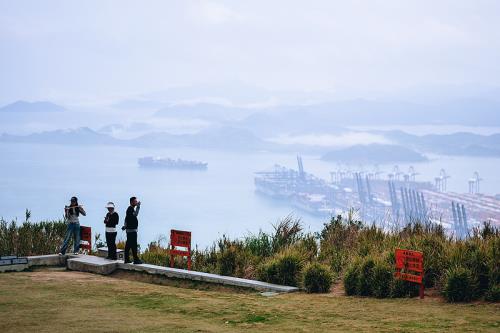跨境物流运作全流程：头程清关、干线运输、尾程配送如何协同？