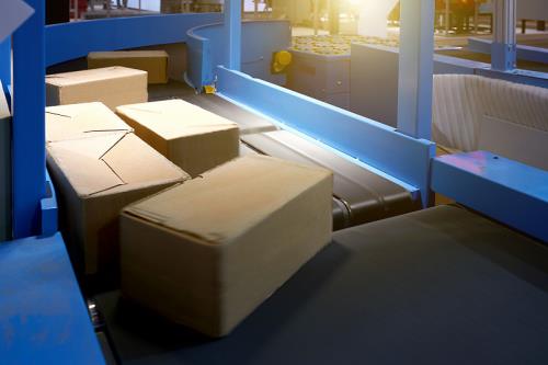 在内地，用什么快递可以寄国外