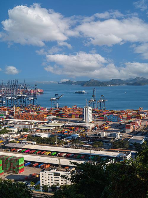 快递投递“卡在最后一百米”,怎么破