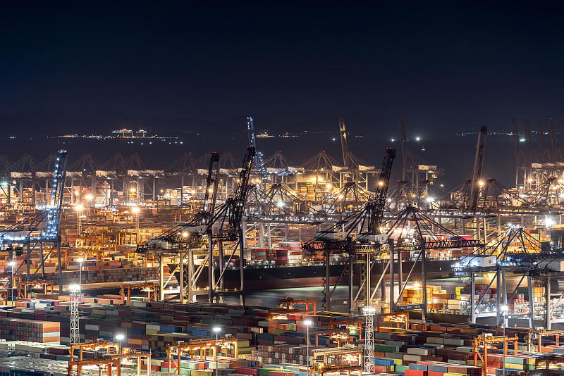 关税或不再?美国最高法院听证会激辩川普关税合法性 关税或不再?美国最高法院听证会激辩川普关税合法性