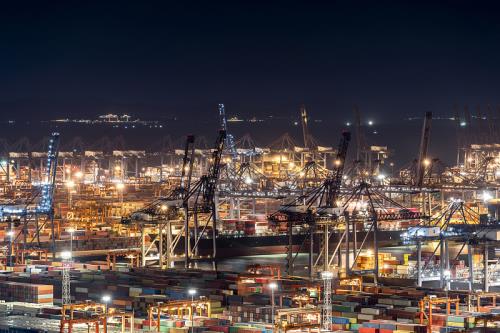 关税或不再?美国最高法院听证会激辩川普关