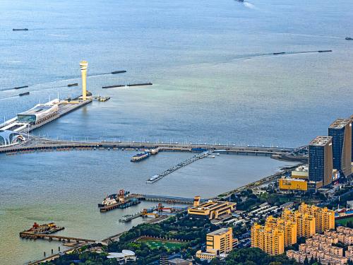 大雅茅斯港推进外港南码头扩建以满足大型基