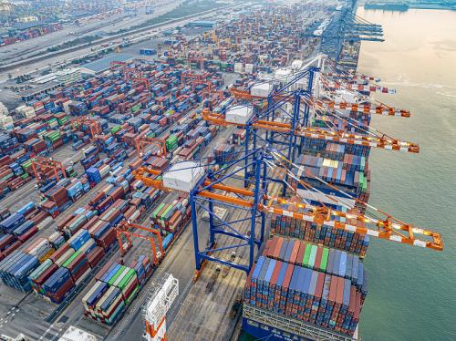 中通快递已投入近3000台无人车