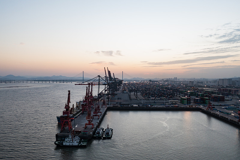 【十年老牌】集运中的平民“劳斯”，新加坡海运340/方，注册送100元优惠券！女神节寄件不踩雷！