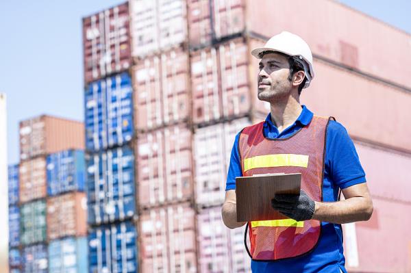 海运到新加坡的价格,海运到新加坡的价格是多少