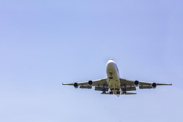新加坡集运空运收费多少
