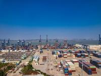 商品扫地机器人经济宁市选择轮船运输抵达阿拉伯联合酋长国——迪巴