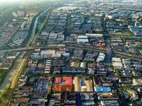 从中国发国际物流到英国，是按照实际重量计费还是体积重量计费？