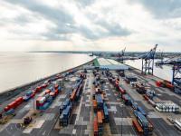 国际民航早报|FAA选定125亿美元空管改革项目管理人;波兰航空将收购捷克Smartwings上海国际空运