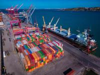 商务部:前三季度服务贸易逆差收窄至7332亿元同比减少2382亿元