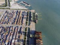 样品粮油加工品经北京市采纳轮船运输抵达乌干达