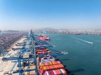 货品预制舱式变电站经扬州市采纳轮船运送抵到美国