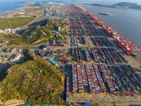 美国政府停摆首日:数十万雇员停薪,景点关闭航空承压上海国际空运
