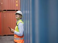 前三个季度交通运输业发展韧性持续彰显