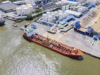 商品船舶用绳索（停泊绳、锚链绳）经江门市选用海运速递抵到塞浦路斯——凯里尼亚